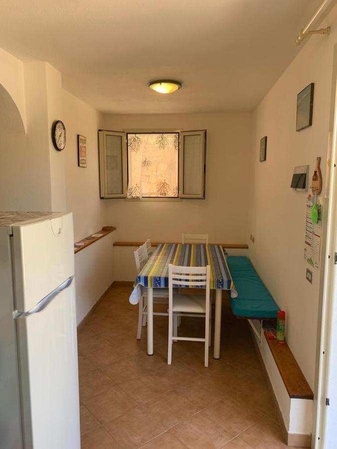 גולפו אראנצ'י Appartamenti Le Primule מראה חיצוני תמונה